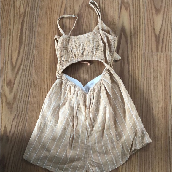 Romper - Picture 2 of 2